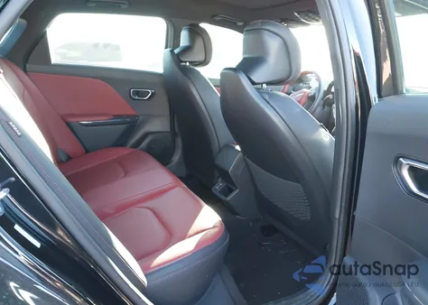 2025 Kia K4 Gt-Line из США, поврежденный, VIN 3KPFW4DEXSE093304